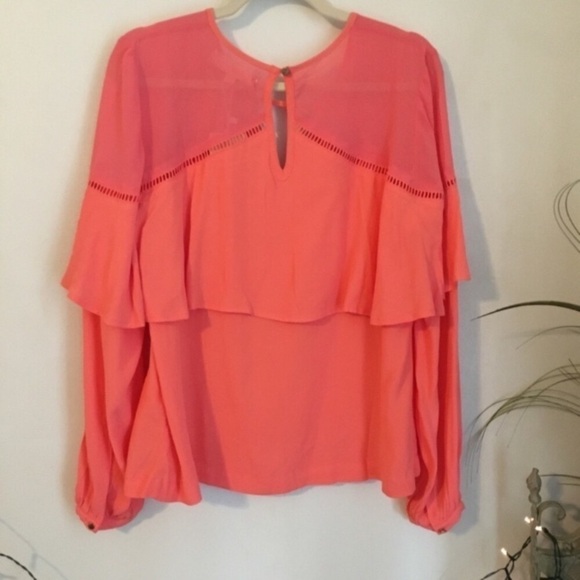 NWT Coral Ruffle Top Southwestern LONG Sleeves - Picture 4 of 8